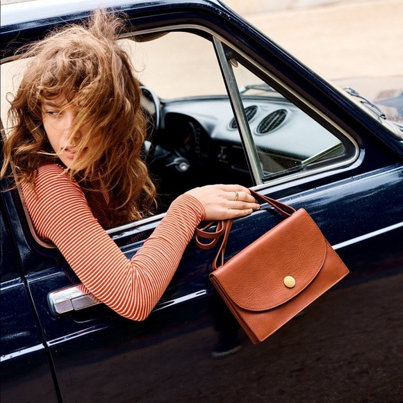 Madewell Handbags - Madewell Slim Convertible Bag English Saddle